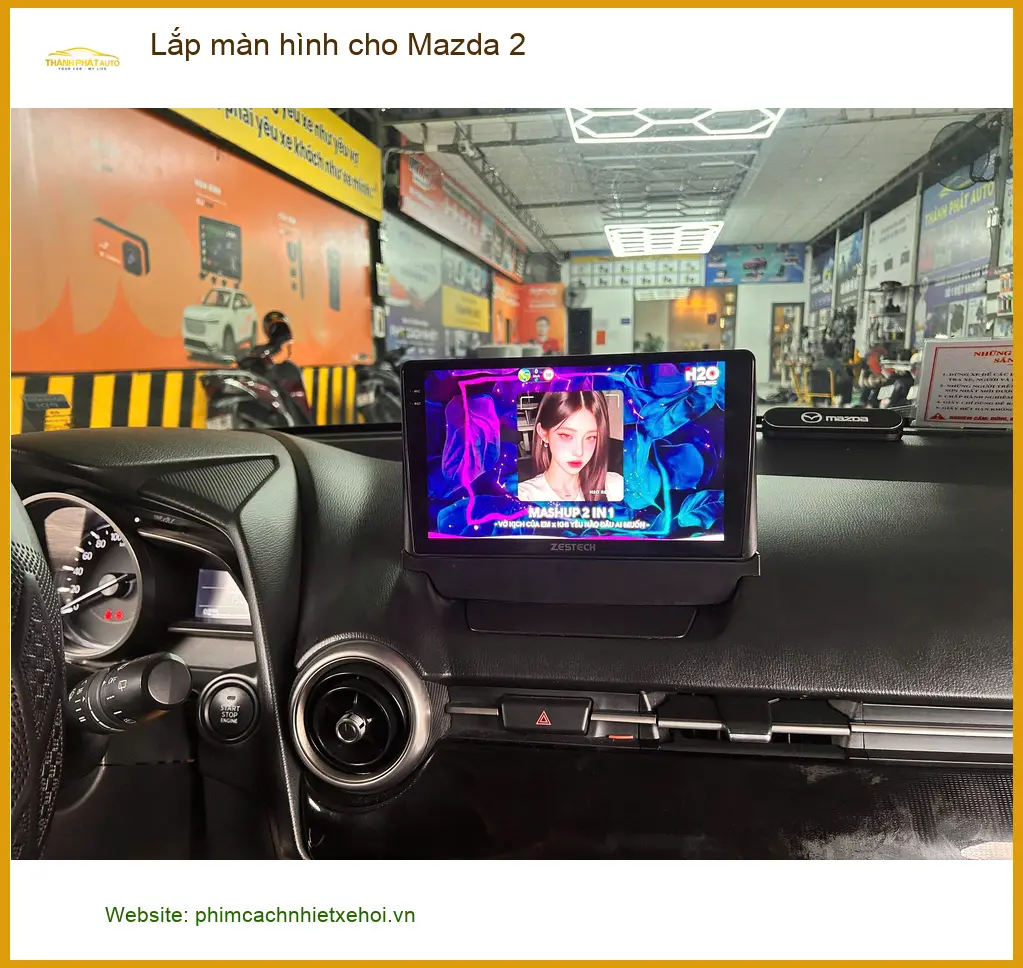 Chị Thanh lắp màn hình Android cho Mazda 2 tại Quận Thủ Đức để giải trí ảnh thực tế 5
