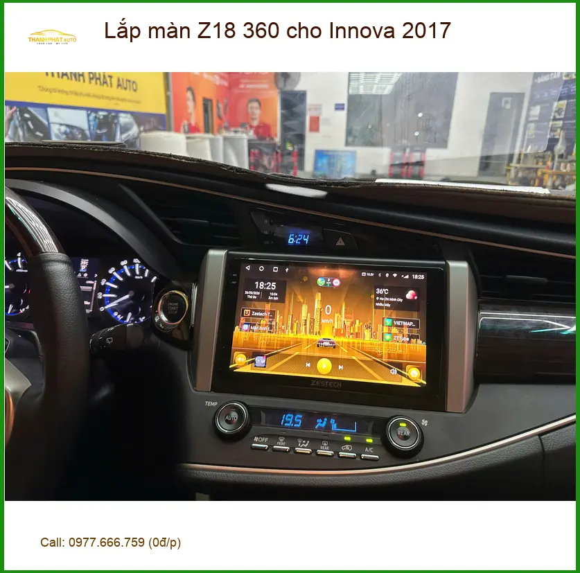 Chú Quang lắp màn hình Z18 360 cho Innova 2017 tại Quận Bình Tân để tiện di chuyển