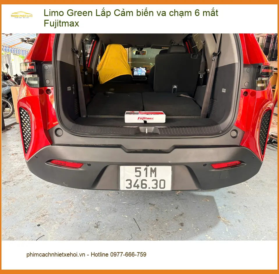 Anh Khải lắp cảm biến va chạm 6 mắt Fujitmax cho Limo Green tại Quận 11 ảnh thực tế 3