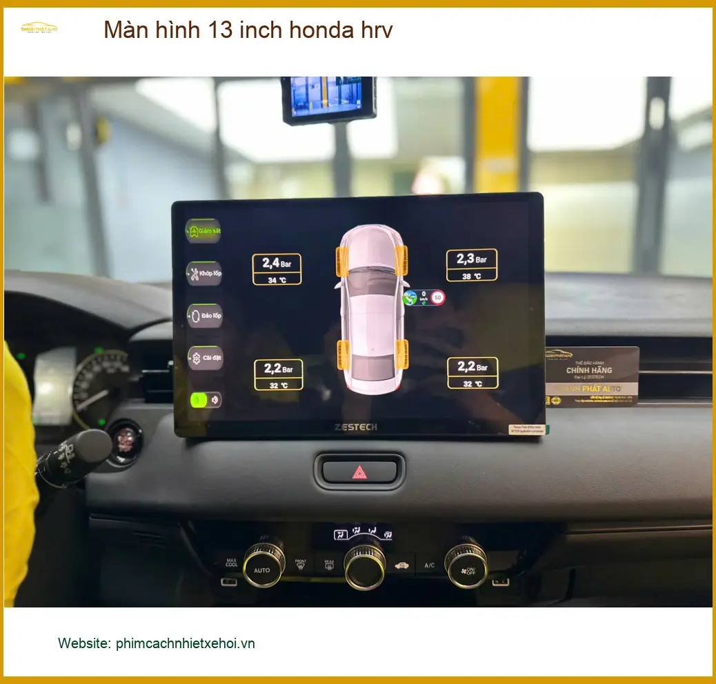 Anh Minh lắp Màn hình 13 inch cho Honda HR-V tại Quận 5 vì màn zin thiếu tính năng. ảnh thực tế 2