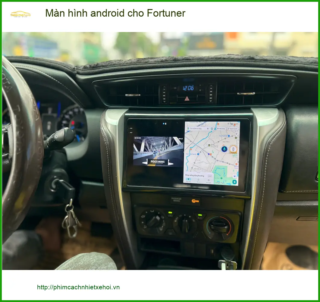 Anh Bách lắp màn hình Android cho Fortuner uy tín tại Quận Tân Bình