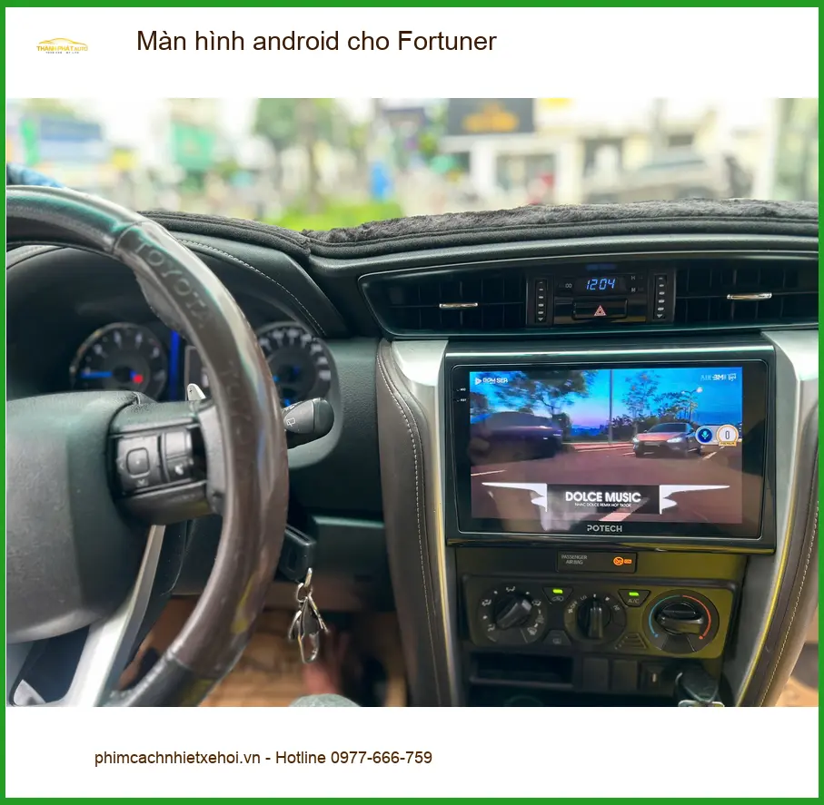 Chú Long lắp màn hình Android Fortuner tại Thủ Đức, tìm trung tâm uy tín. ảnh thực tế 4