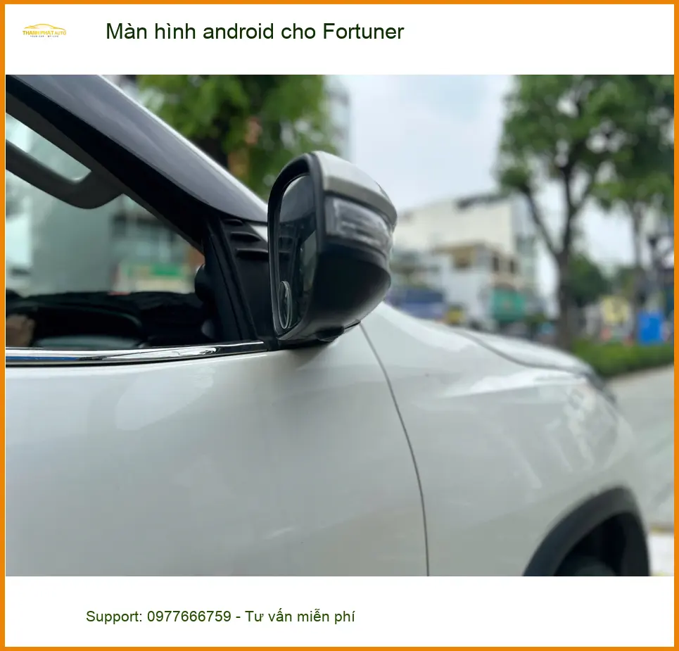 Anh Lâm nâng cấp màn hình android cho Fortuner tại Quận 10 để trải nghiệm công nghệ mới