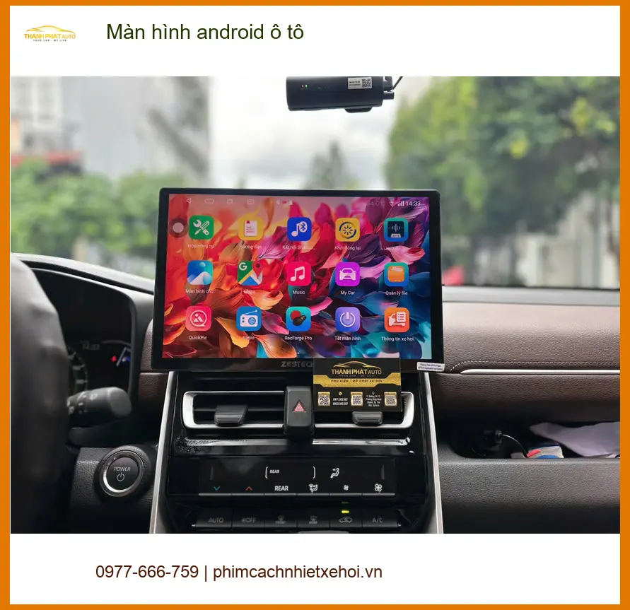 Anh Huy nâng cấp màn hình Android ô tô cho Toyota Camry ở Quận 2