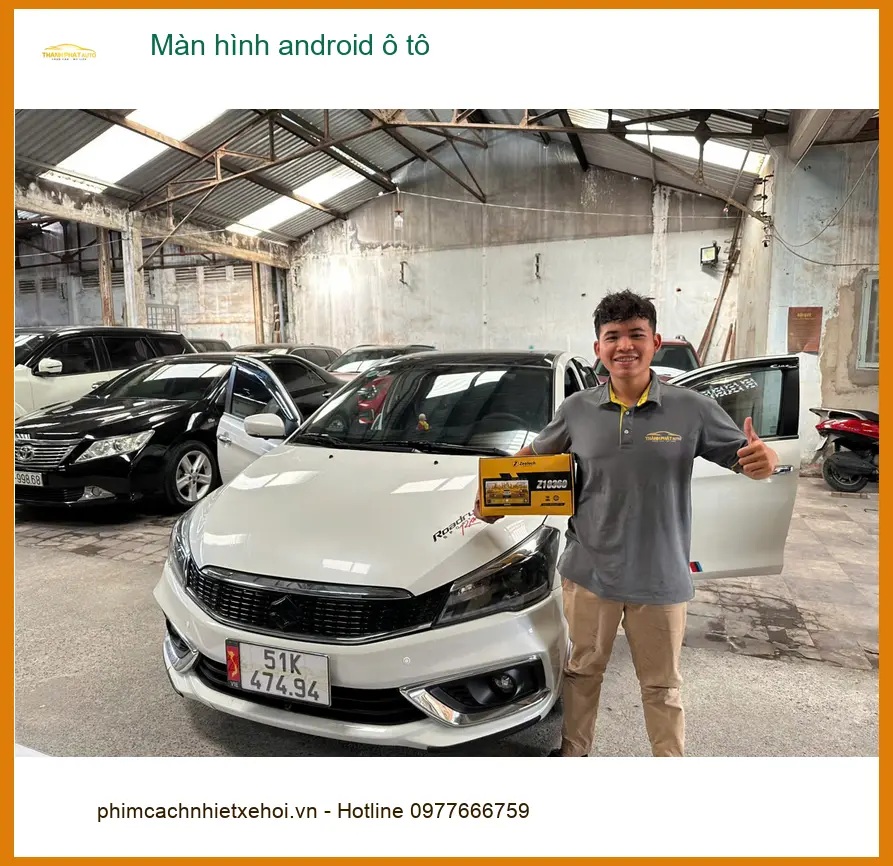 Anh Minh lắp màn hình Android ô tô cho VinFast Fadil tại Quận 2 vì màn zin quá cũ ảnh thực tế 2