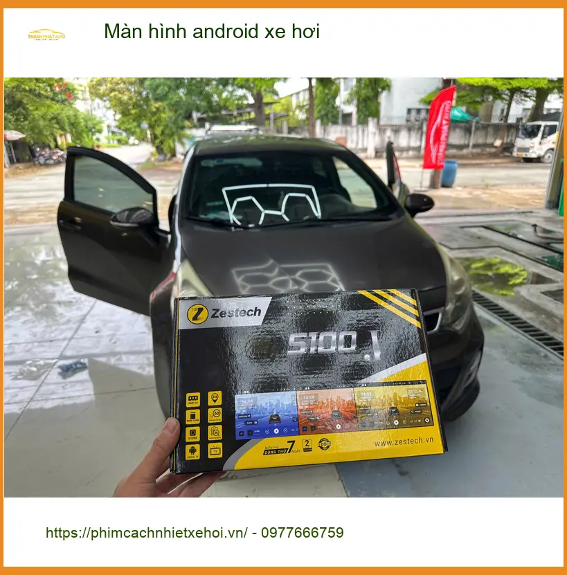 Cô Lan Anh lắp màn hình Android xe hơi Kia K3 tại Thủ Đức vì màn hình zin không có dẫn đường ảnh thực tế 3