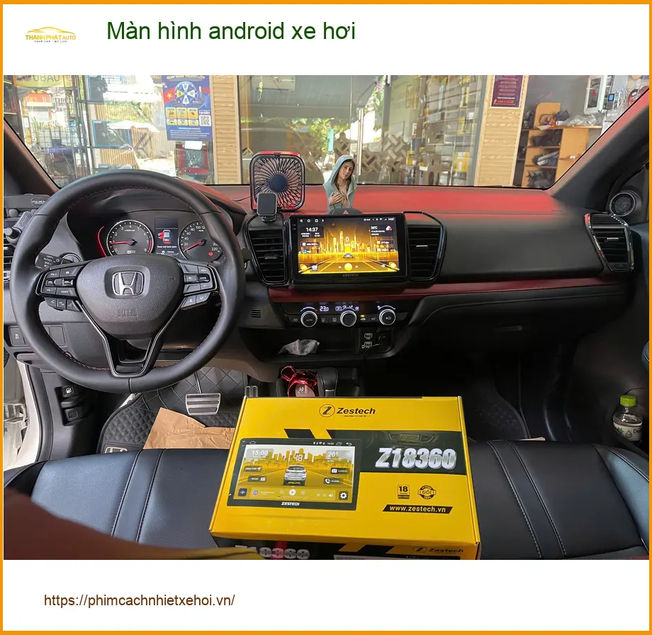 Chú Minh lắp màn hình android xe hơi Hyundai Accent Quận 12 vì thiếu tính năng ảnh thực tế 3