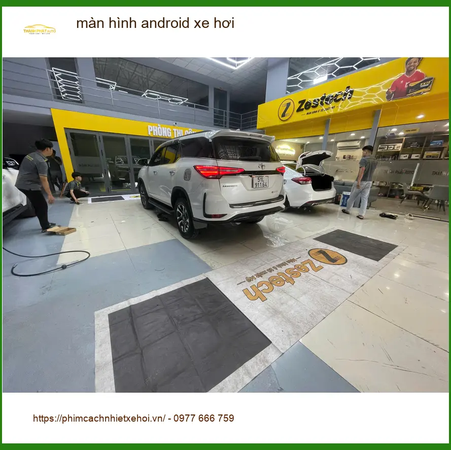 Anh Hưng lắp màn hình Android xe hơi Mazda 3 Quận Gò Vấp để giải trí. ảnh thực tế 5