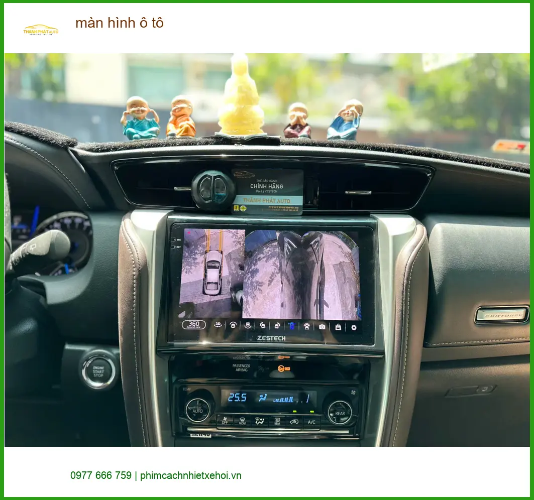 Chị Phương lắp màn hình ô tô Mazda CX-5 ở Bình Chánh vì màn zin lỗi thời