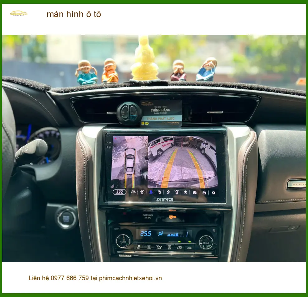 Anh Tấn lắp màn hình ô tô cho Toyota Camry tại Quận 2 vì màn hình zin thiếu tính năng ảnh thực tế 4