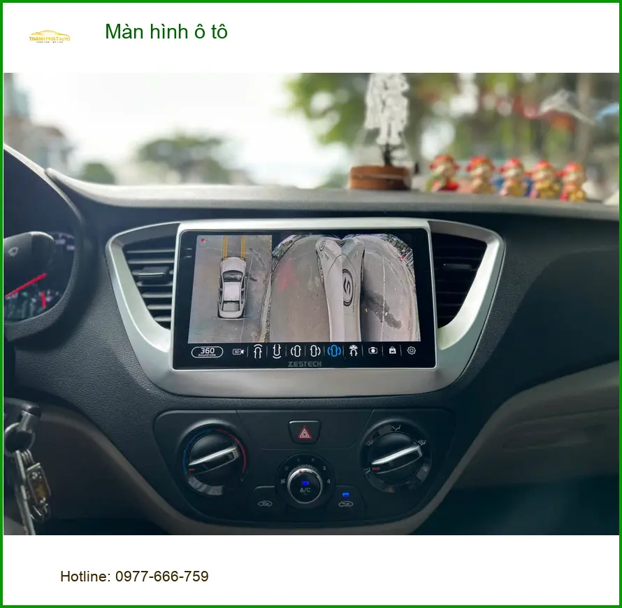 Anh Trọng lắp màn hình ô tô cho Hyundai Accent tại Quận 2 để tiện di chuyển mỗi ngày