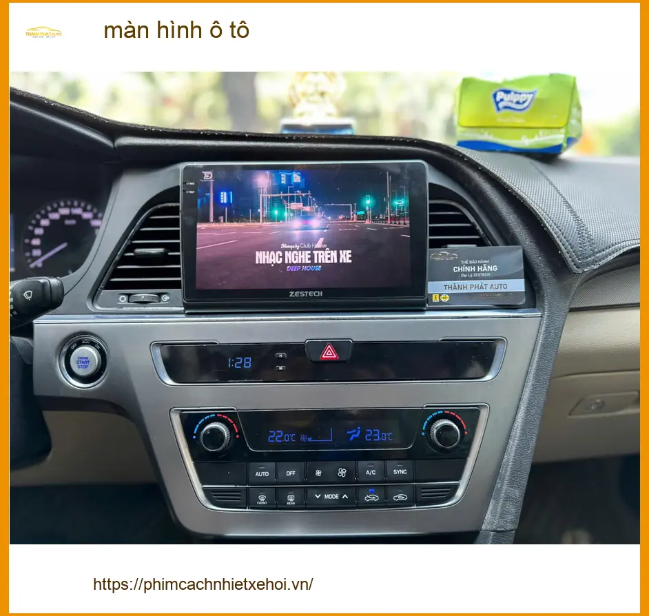 Anh Kiên nâng cấp màn hình ô tô cho Honda CRV tại Quận 3 giải trí tiện lợi ảnh thực tế 3