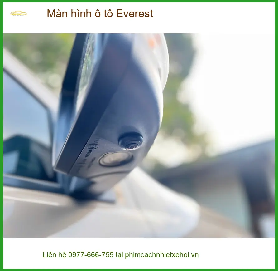 Chị Mai lắp màn hình ô tô Everest Quận Bình Tân vì màn zin cũ đã hỏng
