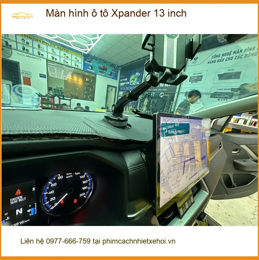 Anh Minh Triết nâng cấp màn hình ô tô Xpander 13 inch tại Nhà Bè do màn cũ chập chờn ảnh thực tế 2