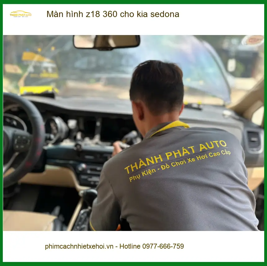 Anh Việt Hoàng lắp màn hình Z18 360 cho Kia Sedona tại Quận 4 để nâng cấp trải nghiệm lái ảnh thực tế 2