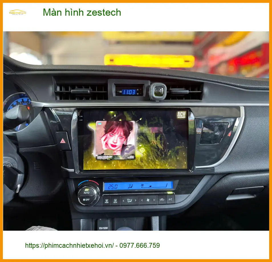 Chị Thảo nâng cấp màn hình Zestech cho Hyundai Accent tại Quận 12 để lái xe an toàn hơn