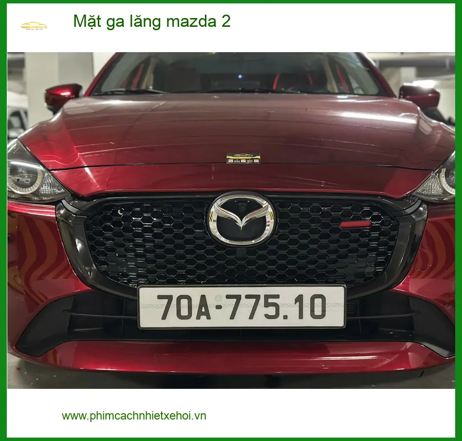 Anh Khang thay mặt ga lăng Mazda 2 tại Quận 11 để xe trông thể thao và cá tính hơn