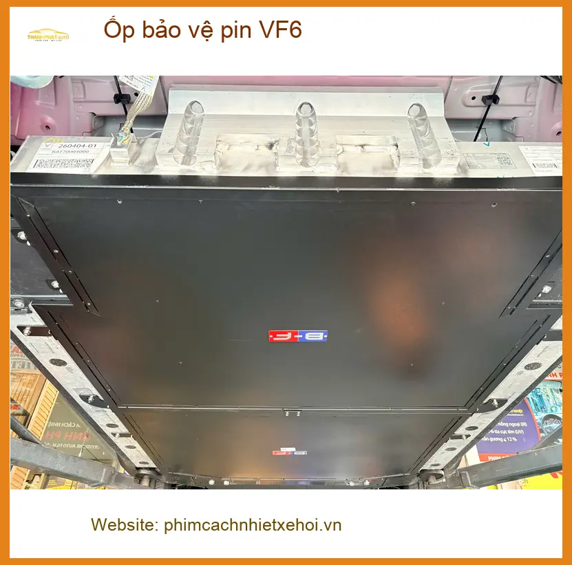 Anh Khang lắp ốp bảo vệ pin cho VinFast VF6 tại Cần Giờ để bảo vệ tối ưu ảnh thực tế 2