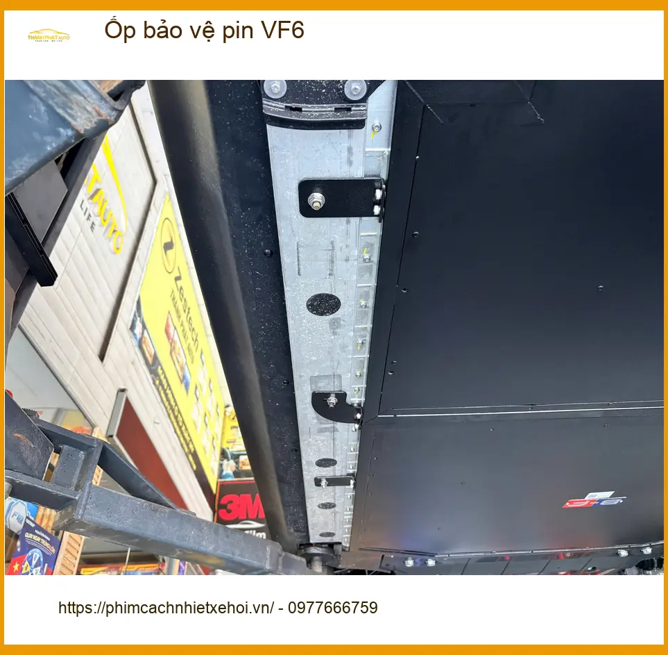 Anh Khang lắp ốp bảo vệ pin cho VinFast VF6 tại Cần Giờ để bảo vệ tối ưu ảnh thực tế 4