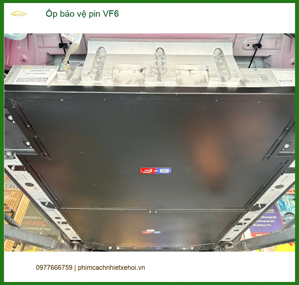 Anh Tùng ốp bảo vệ pin VF6 Quận Bình Thạnh vì lo ngại va đập gầm xe ảnh thực tế 2