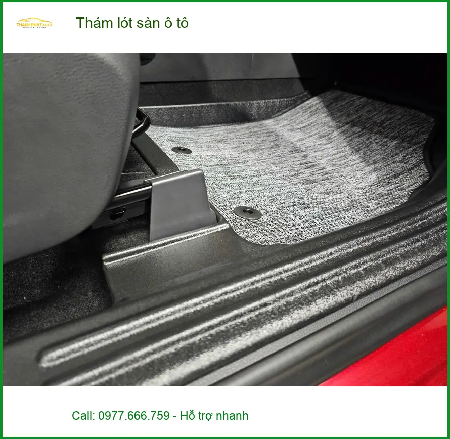 Anh Tấn thay thảm lót sàn ô tô Hyundai Accent tại Hóc Môn để giữ xe luôn sạch sẽ ảnh thực tế 3