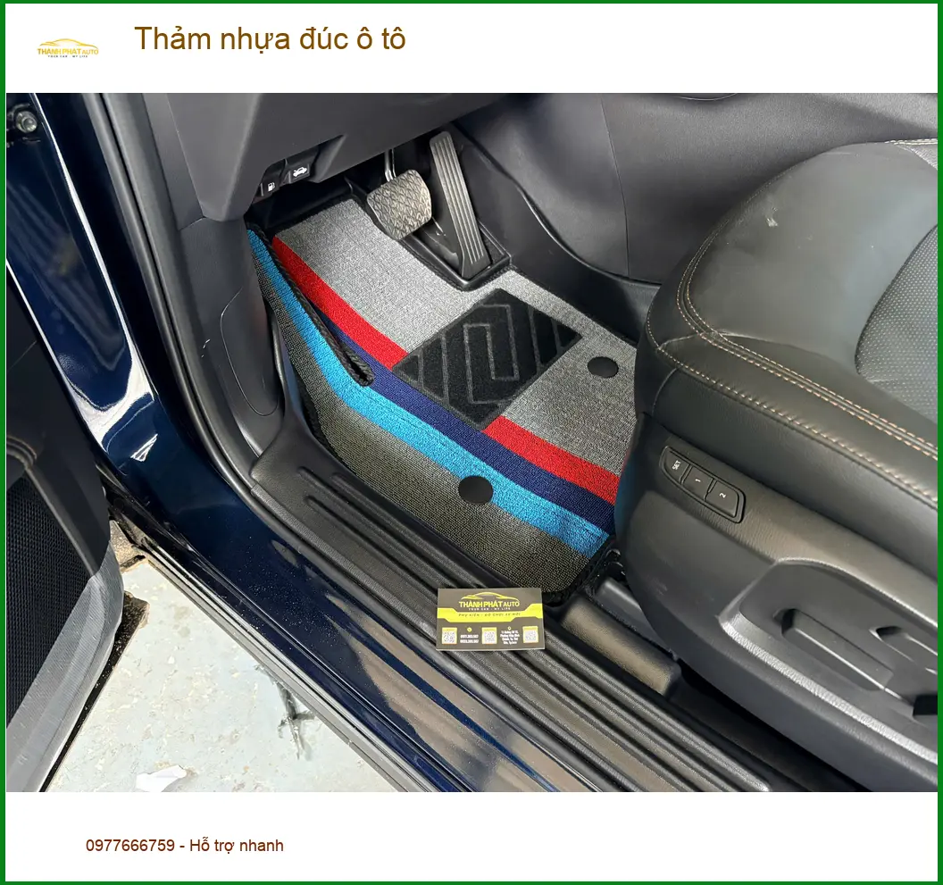 Chị Diễm thay thảm nhựa đúc ô tô Suzuki XL7 ở Quận 9 để xe luôn sạch đẹp ảnh thực tế 2