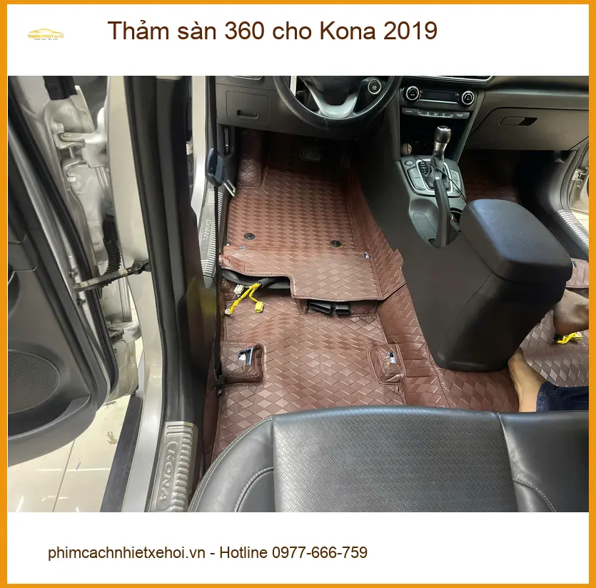 Chị Mai Anh lắp thảm sàn 360 cho Kona 2019 tại Bình Chánh để giữ xe luôn sạch sẽ ảnh thực tế 4