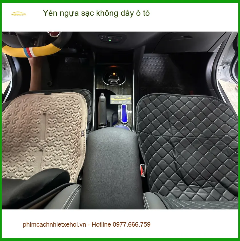 Anh Tuấn Anh lắp yên ngựa sạc không dây ô tô Kia Carnival Quận 8 ảnh thực tế 2