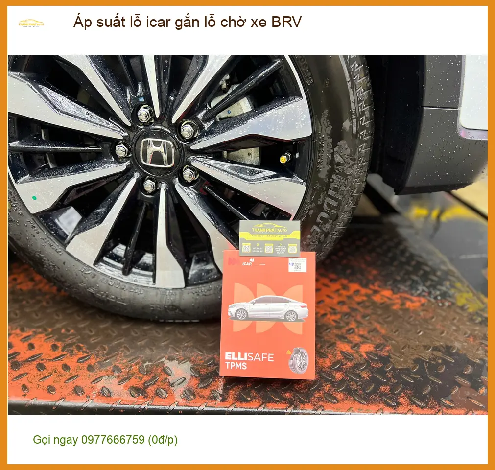 Anh Bảo gắn áp suất lốp iCar lỗ chờ xe BRV tại Quận 9 an toàn ảnh thực tế 3