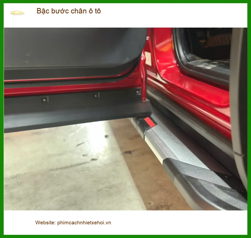 Anh Khải lắp bậc bước chân ô tô chính hãng cho Kia Sorento tại Quận 1 ảnh thực tế 3