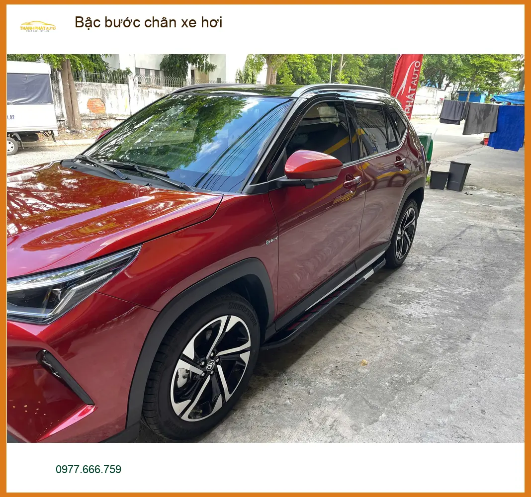 Anh Phúc lắp bậc bước chân Kia Seltos tại Quận Tân Phú giúp mẹ đi lại ảnh thực tế 3