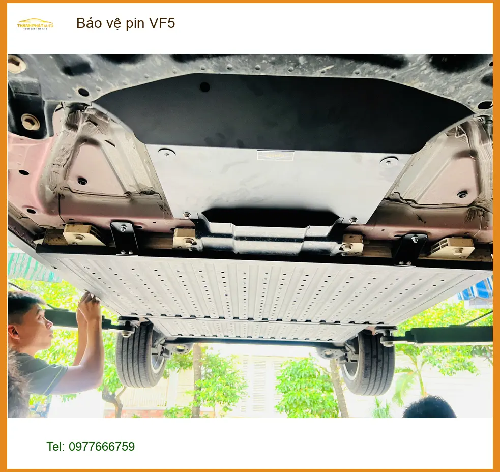Anh Tấn bảo vệ pin VinFast VF5 tại Củ Chi để tối ưu tuổi thọ pin. ảnh thực tế 4