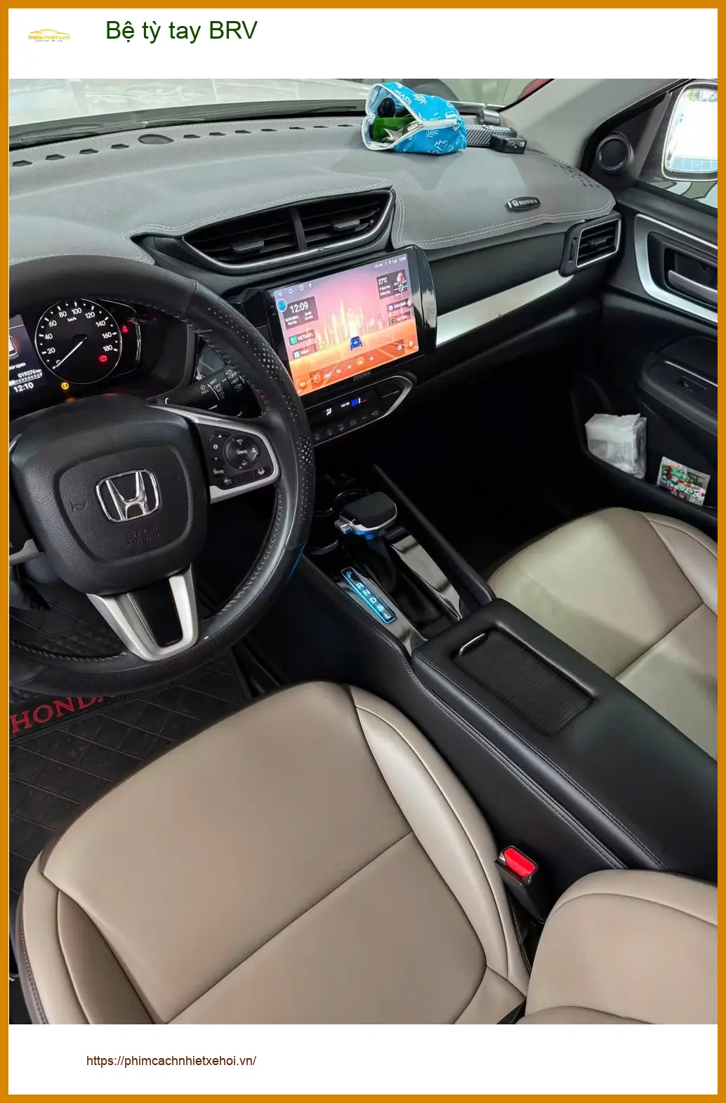 Anh Cường lắp bệ tỳ tay Honda BRV tại Quận 7 để lái xe thoải mái hơn