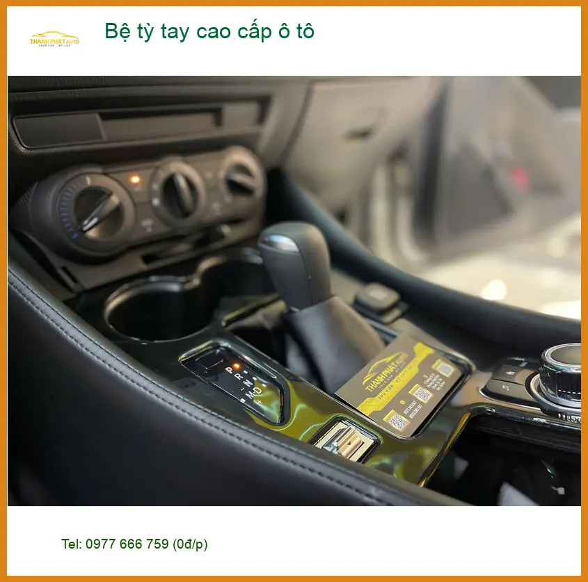Anh Tùng lắp Bệ tỳ tay cao cấp Hyundai Creta tại Quận 10 uy tín ảnh thực tế 3