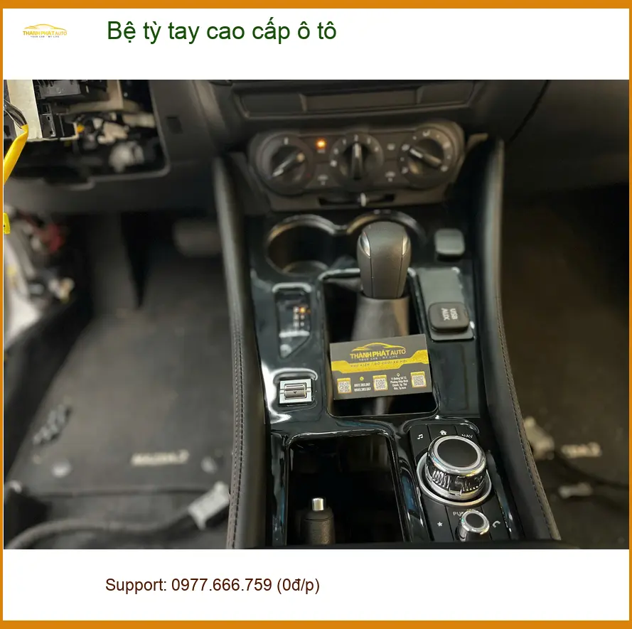 Anh Khang nâng cấp bệ tỳ tay cao cấp Hyundai Accent ở Quận 12 ảnh thực tế 2