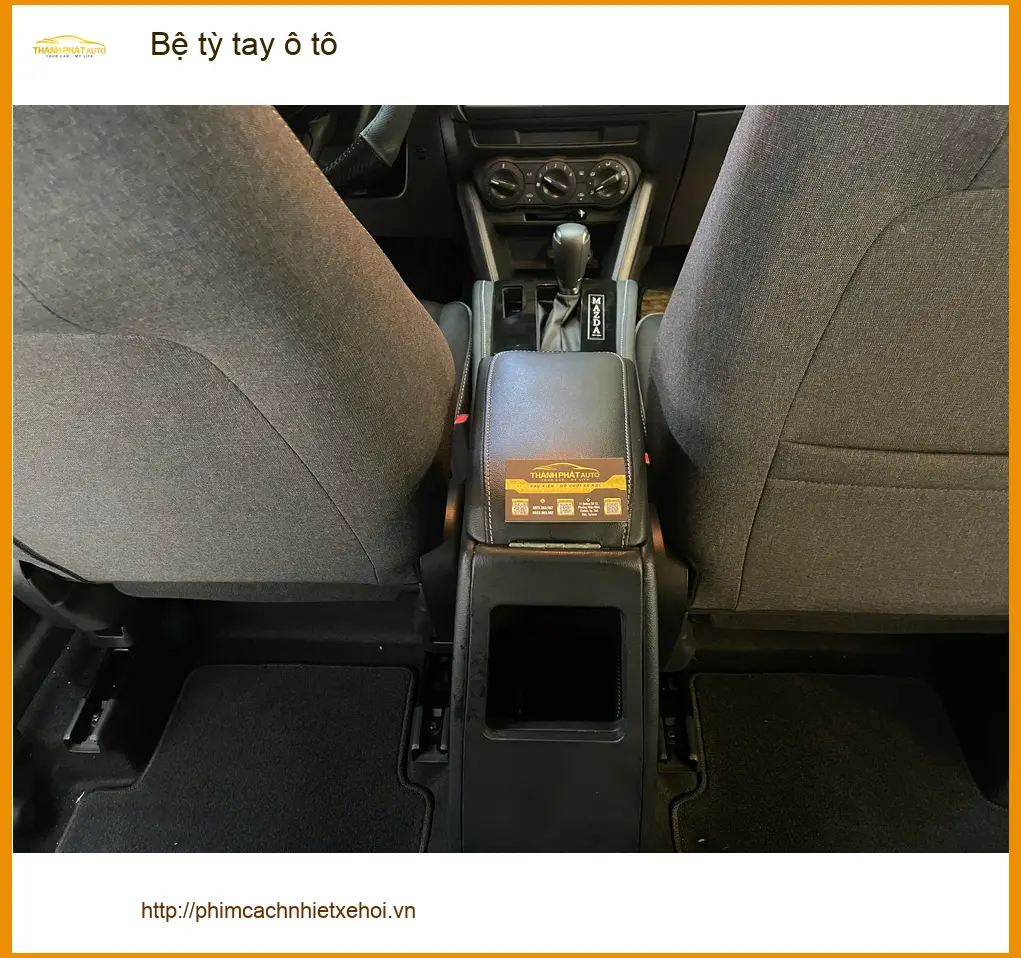 Chú Minh lắp Bệ tỳ tay ô tô VinFast Lux A2.0 Quận 11 đỡ mỏi tay ảnh thực tế 2
