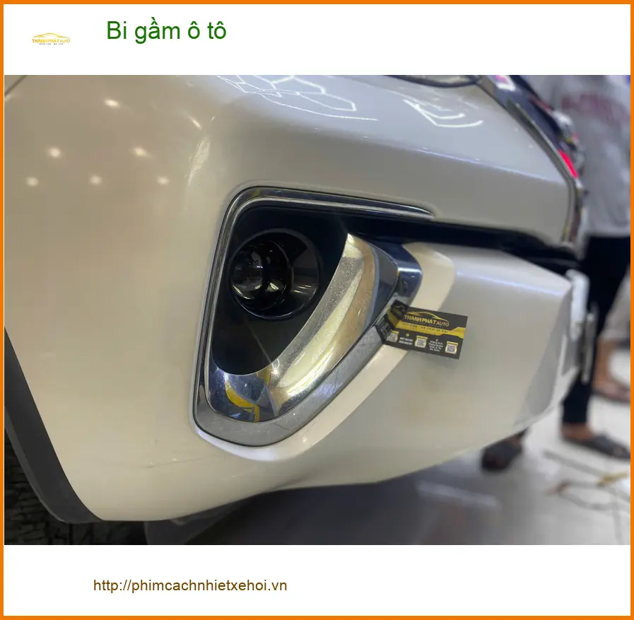 Anh Phi Long độ bi gầm ô tô cho Honda CRV vì đèn zin yếu khi đi đêm ở Quận 5 ảnh thực tế 2