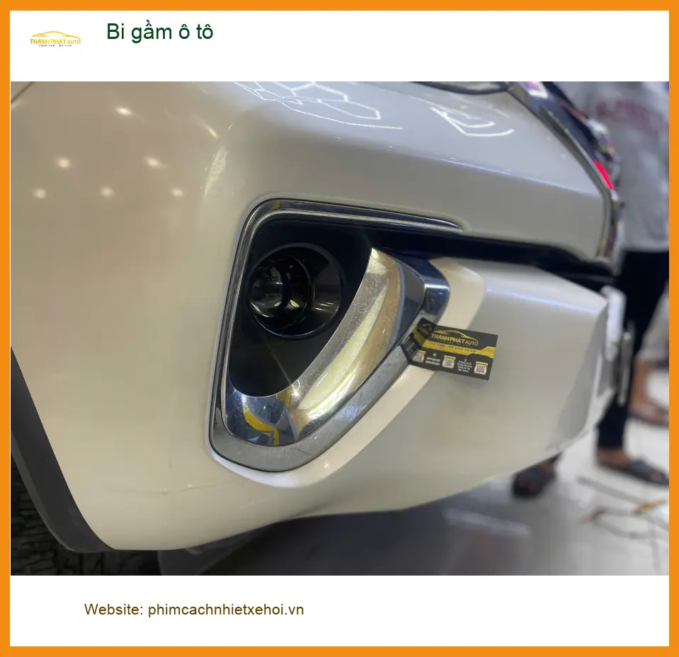 Anh Thanh độ bi gầm ô tô cho Hyundai Santa Fe vì đèn zin yếu ở Củ Chi ảnh thực tế 2