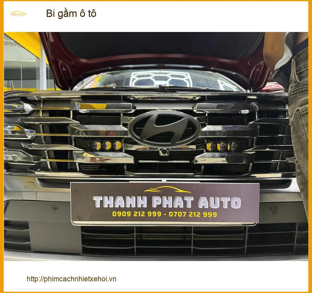 Anh Khang độ bi gầm ô tô Honda CR-V tại Quận 1 vì đèn zin quá yếu ảnh thực tế 2