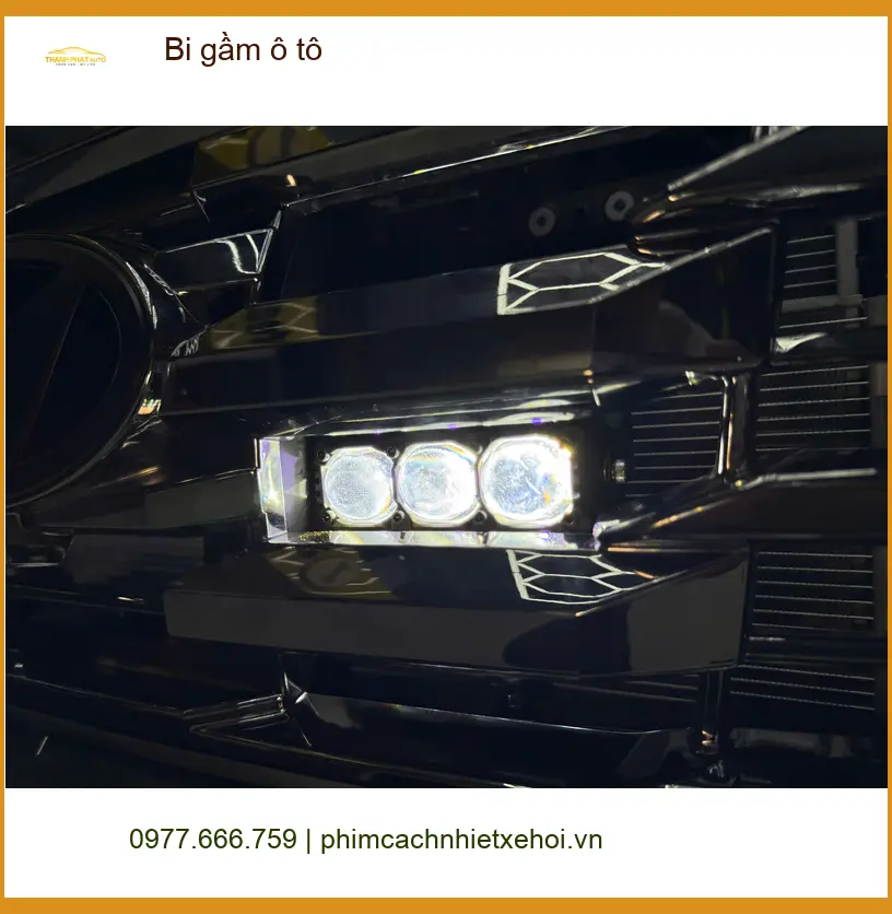 Chú Khanh độ bi gầm ô tô cho Toyota Camry ở Củ Chi vì đèn pha zin quá yếu ảnh thực tế 2