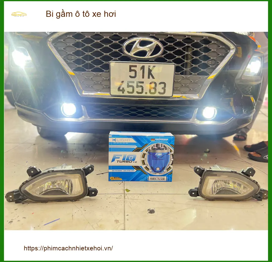 Anh Tấn lắp bi gầm ô tô Hyundai Accent 2023 tại Quận 3 vì đèn zin yếu khi đi đêm ảnh thực tế 3