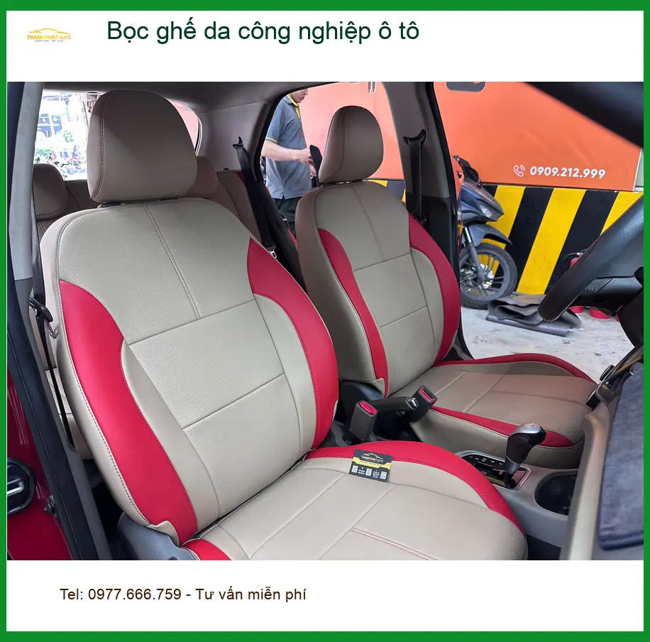 Chú Minh bọc ghế da công nghiệp ô tô Honda CR-V Quận Bình Thạnh vì nội thất cũ ảnh thực tế 3