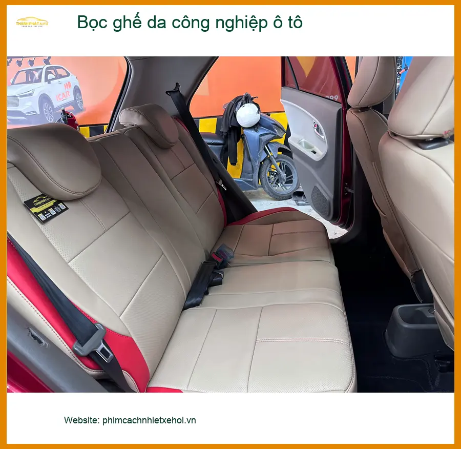 Anh Tuấn bọc ghế da công nghiệp ô tô cho Kia Sorento ở Quận Thủ Đức