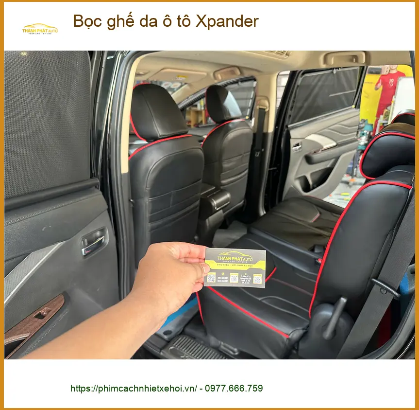 Chú Tấn bọc ghế da ô tô Xpander tại Quận 9 vì ghế zin đã xuống cấp ảnh thực tế 3