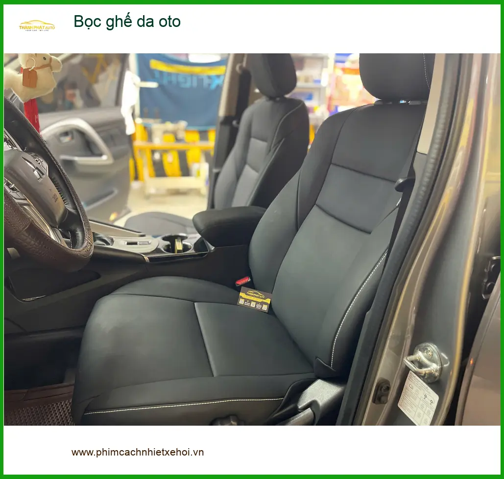 Anh Quang bọc ghế da ô tô Hyundai Accent tại Quận 12 để xe trông như mới ảnh thực tế 5