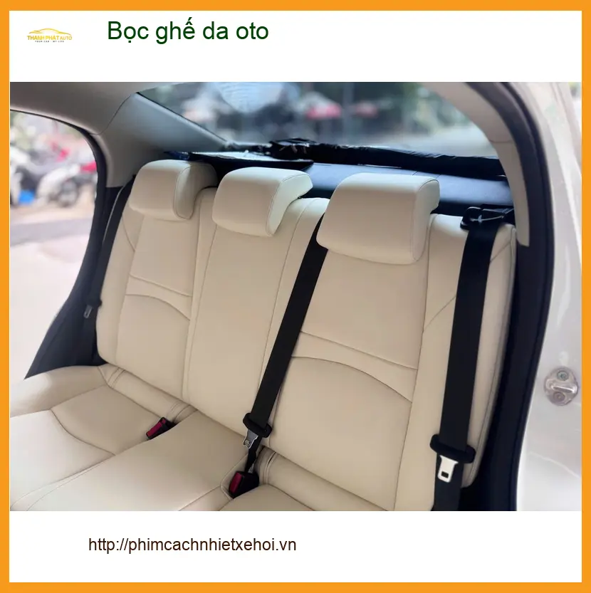 Anh Dũng bọc ghế da ô tô Mazda CX-5 tại Quận 12 để xe trông đẳng cấp hơn ảnh thực tế 3