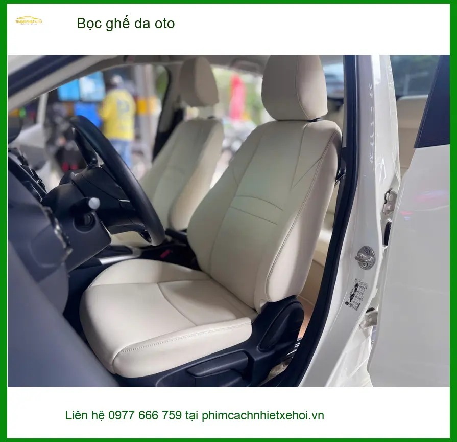 Chú Phong bọc ghế da Mazda CX-5 tại Quận 3 để nội thất xe luôn như mới ảnh thực tế 2