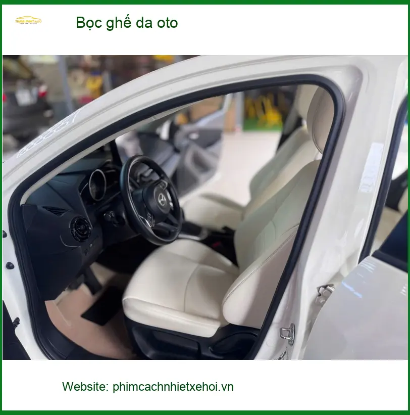 Chú Phong bọc ghế da Mazda CX-5 tại Quận 3 để nội thất xe luôn như mới ảnh thực tế 3