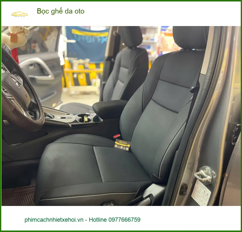 Anh Kiên bọc ghế da oto Hyundai Accent Quận Bình Tân vì ghế zin đã cũ và bong tróc ảnh thực tế 3
