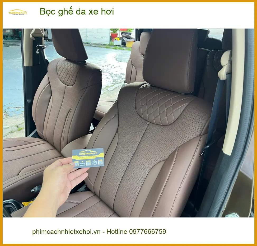 Chị Thảo bọc ghế da xe hơi Hyundai Accent Quận 8 để không gian xe thêm đẳng cấp ảnh thực tế 3